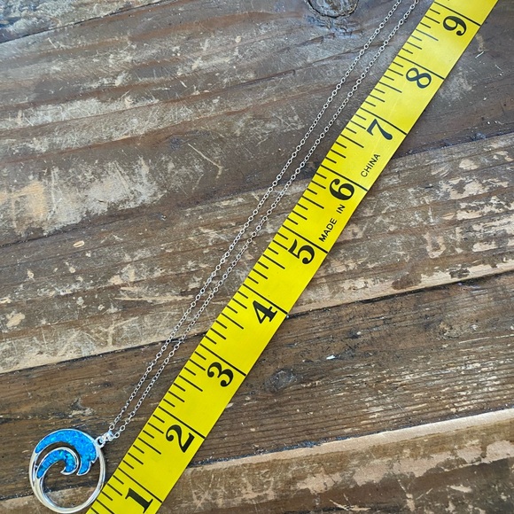 Sterling and Blue Opal Wave Pendant and necklaces. 18” inches long - Picture 4 of 6